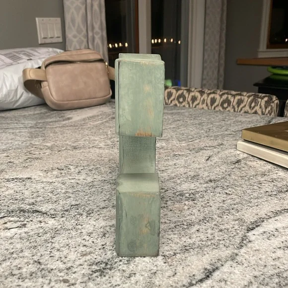 C Decor Initial - Picture 2 of 6